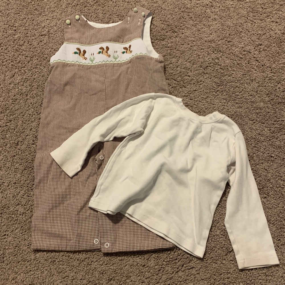 Stellybelly brown smocked mallard duck longalls